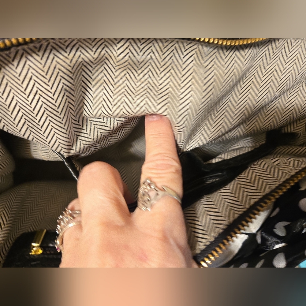 Steve Madden Black & White Python Embossed Satchel with Polka Dot Scarf - Picture 7 of 14